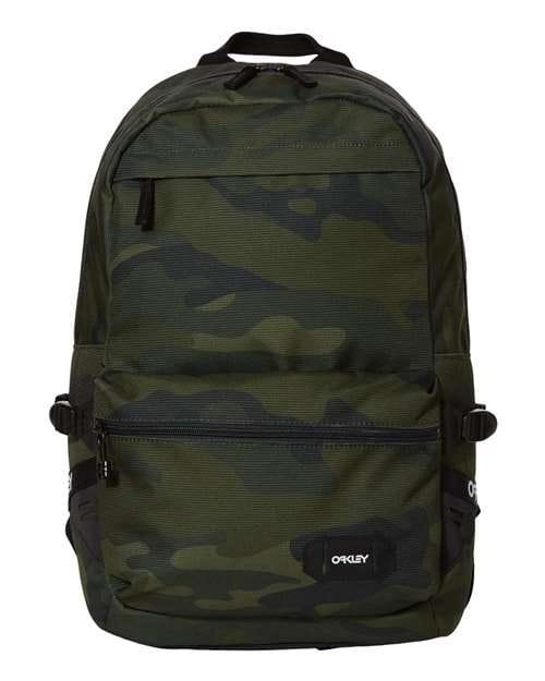 90640_f_fm-1.jpg Oakley 20L Street Backpack – Stylish & Functional with Padded Laptop Sleeve - Image 1